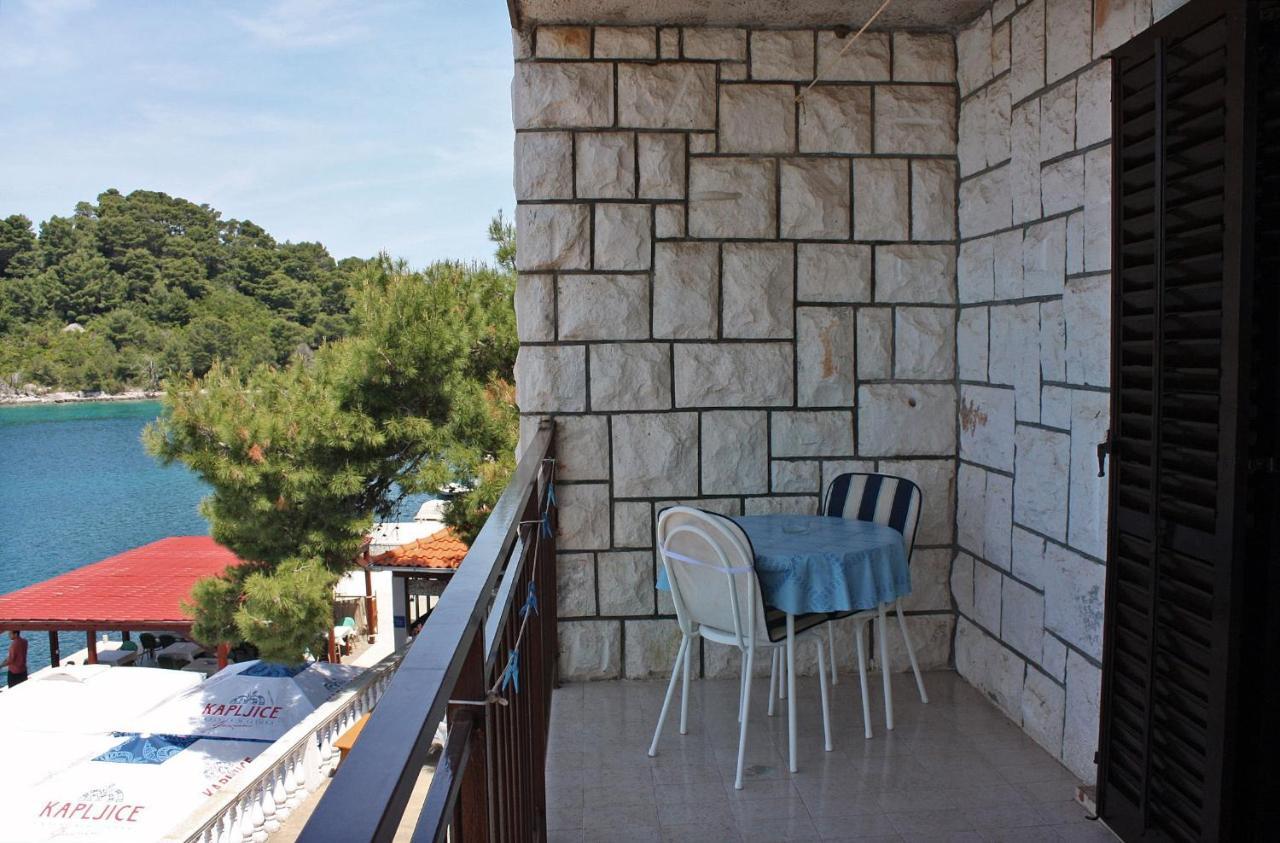 Double Room Pomena 4929A المظهر الخارجي الصورة